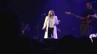 Kesha Rose Sebert I Shall Be Released Nashville 24 May 2016