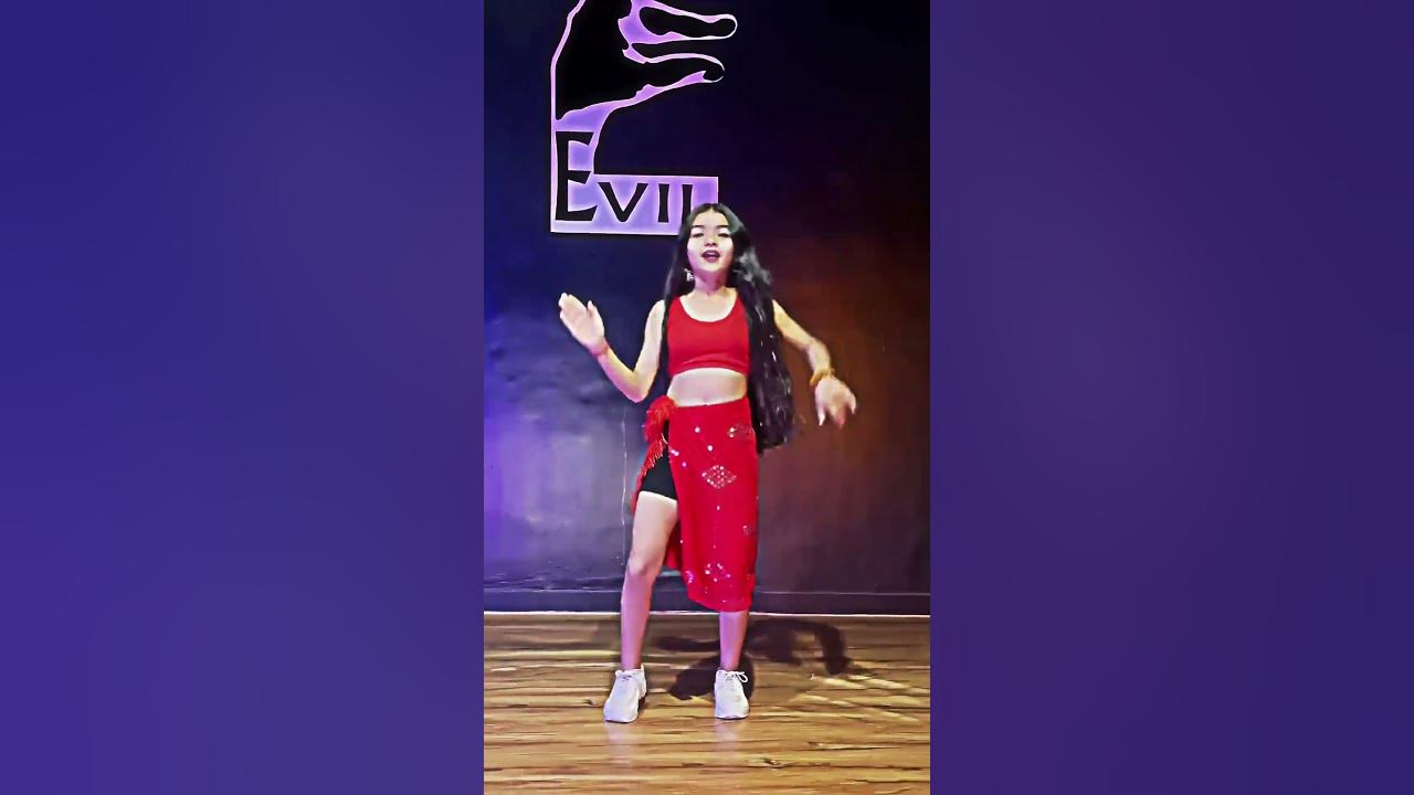 Odhani Odh Ke Nachu" Lyrical Video#hindisong #dance #viral #love #trending |Tere Naam#song #reels
