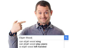 Elijah Wood Answers the Web