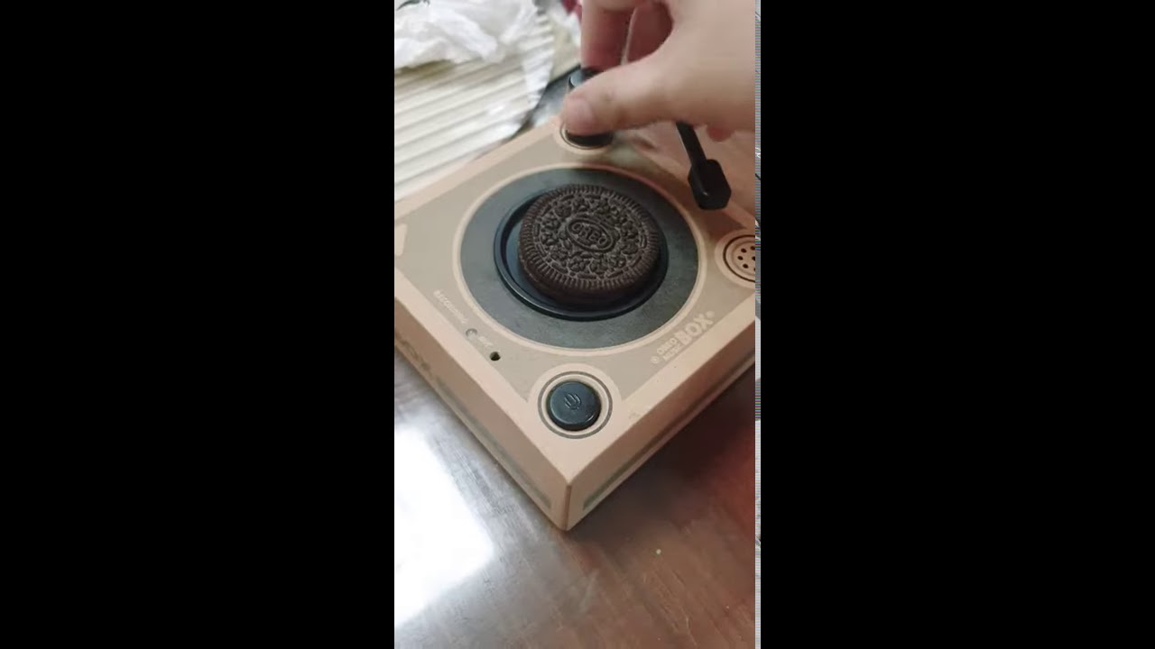 How you like that - oreo music box