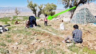 Starting to build a new house by Akram and her children | virtual reality video