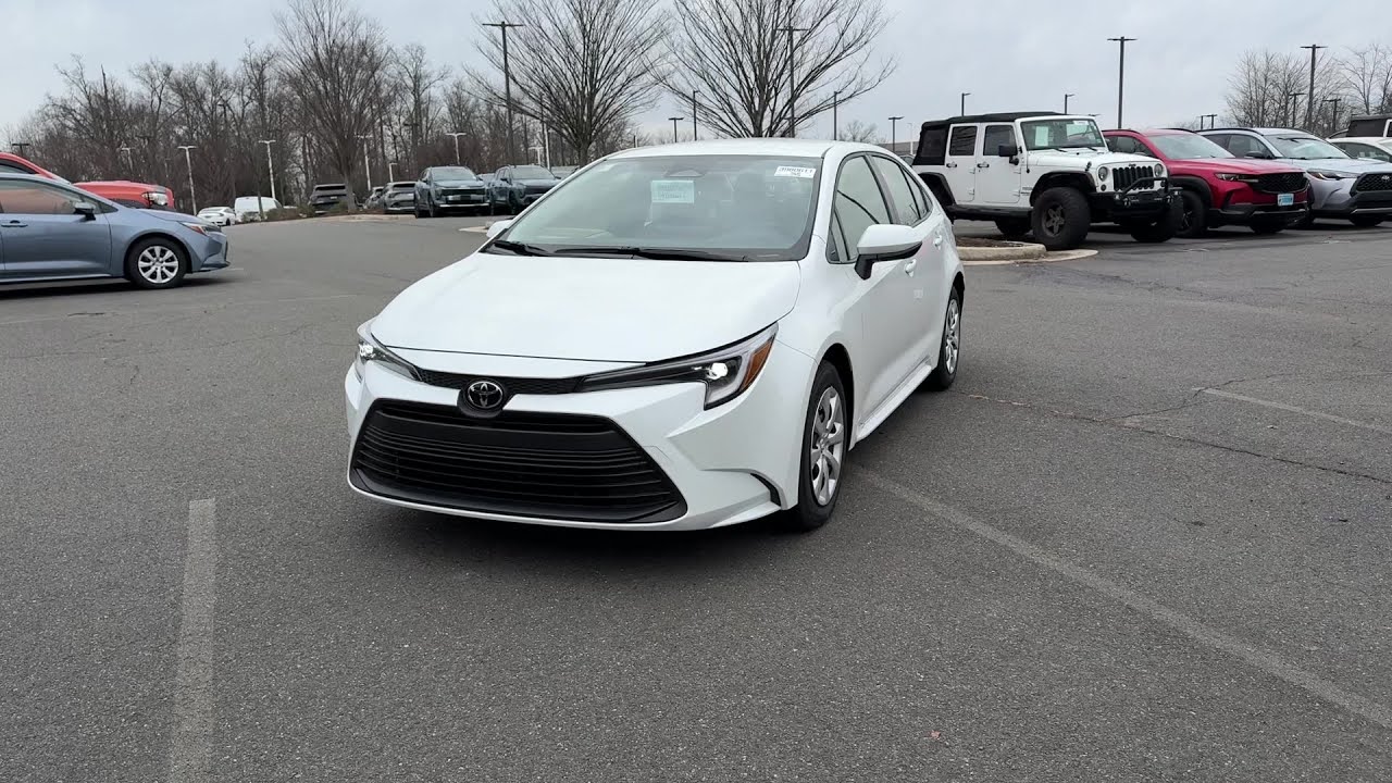 Used 2026 Toyota Corolla Hybrid LE Chantilly, Washington DC, Vienna, Arlington, Springfield