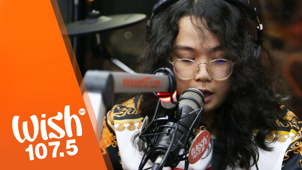 Banjo and the Pirates (Video Clips) LIVE on Wish 107.5 Bus