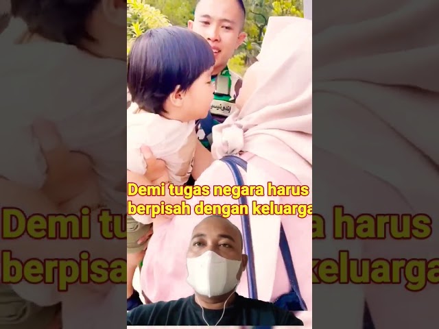 TNI sampai menangis memeluk anak dan istri saat berangkat tugas class=