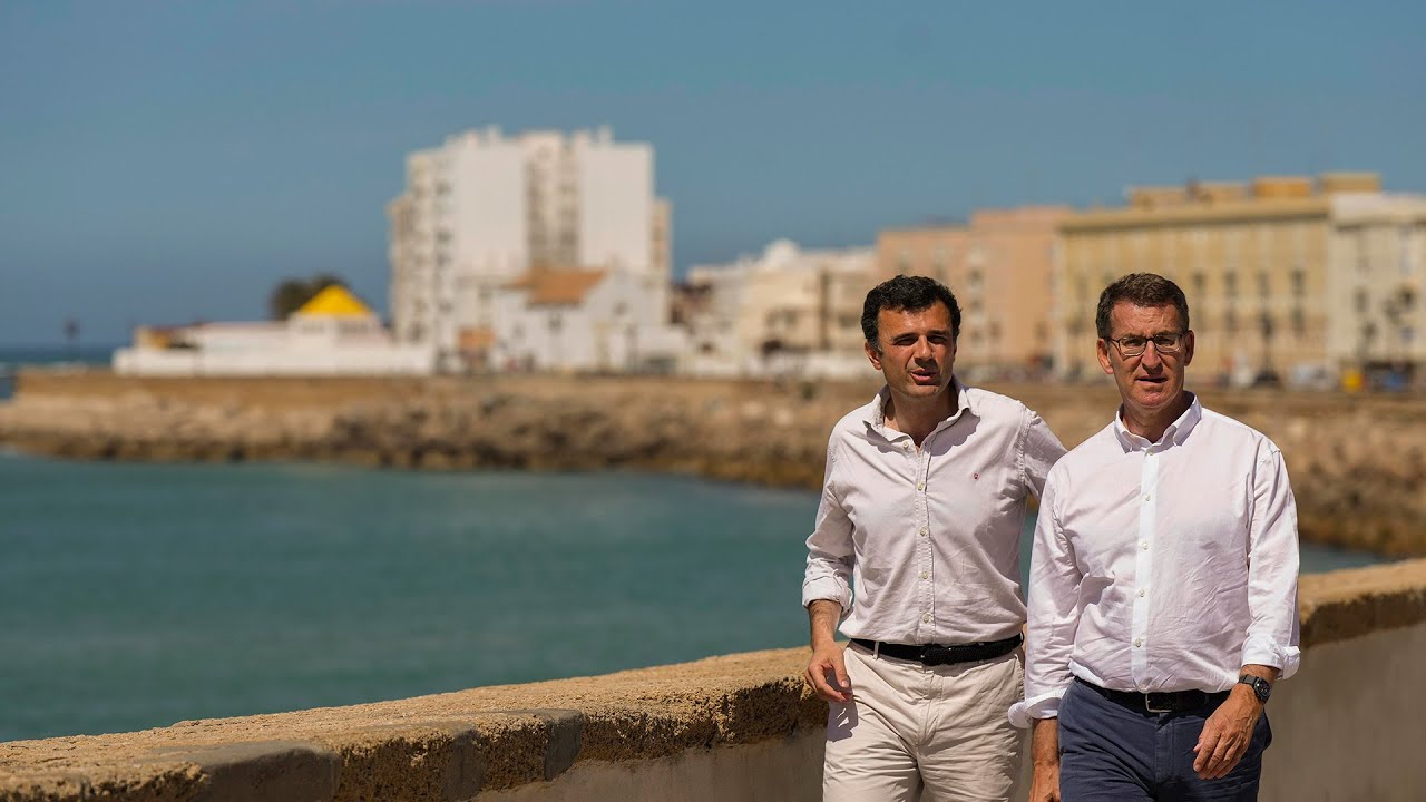Alberto Núñez Feijóo y Bruno García intervienen en un acto en Cádiz