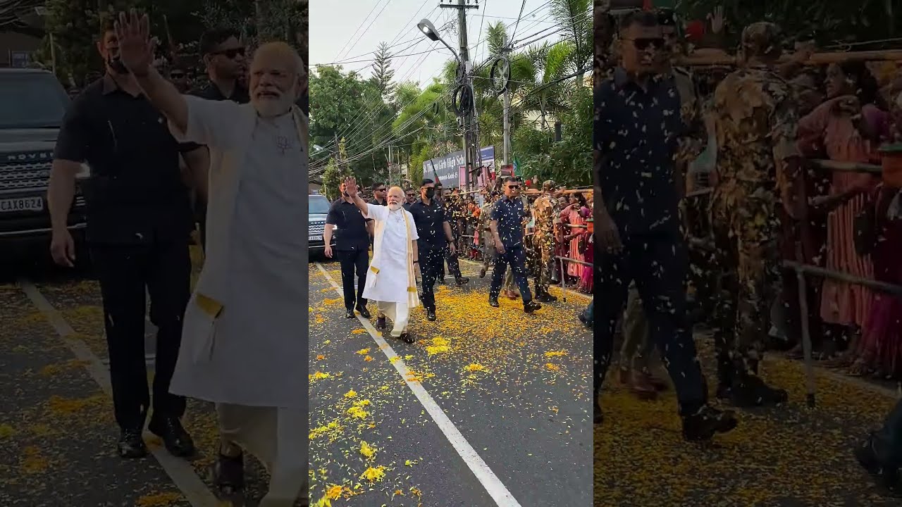 Kochi gives Prime Minister Modi a spectacular welcome