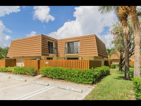 2414 24th Court, Jupiter, FL home video tour
