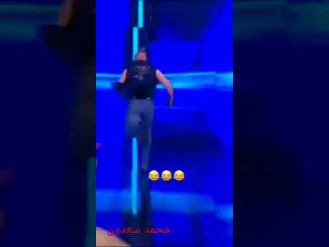 بول هيمان يهرب من بروك ليسنر