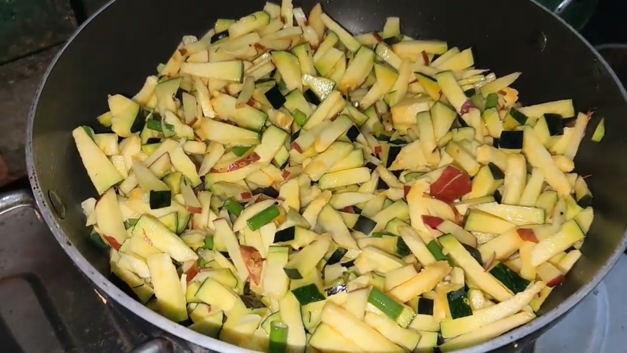 মসুর ডালের সাথে মিষ্টি কুমড়া দিয়ে সবজি রান্না করলাম, এইভাবে একবার বানিয়ে দেখুন ভীষণ সাদ্ব হয়েছিল