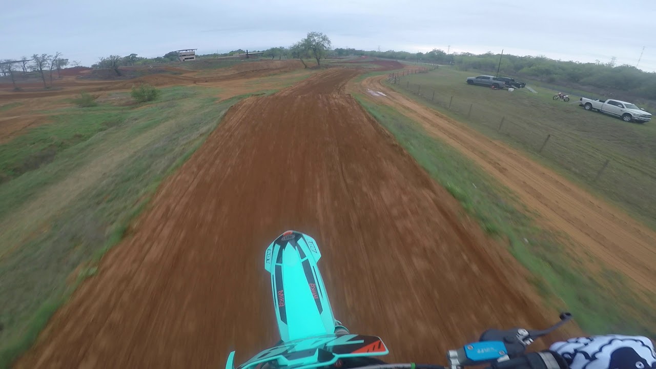 Cycle Ranch new layout and wreck 2-21-20 - YouTube