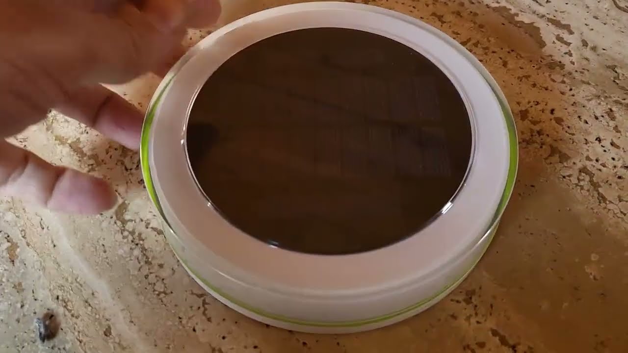 Arclight RGB LED Solar Lights Pool Light Review, An airtight example of waterproof lighting