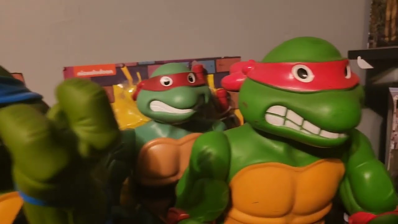 Teenage Mutant Ninja Turtles 1989 giant Turtle action figure