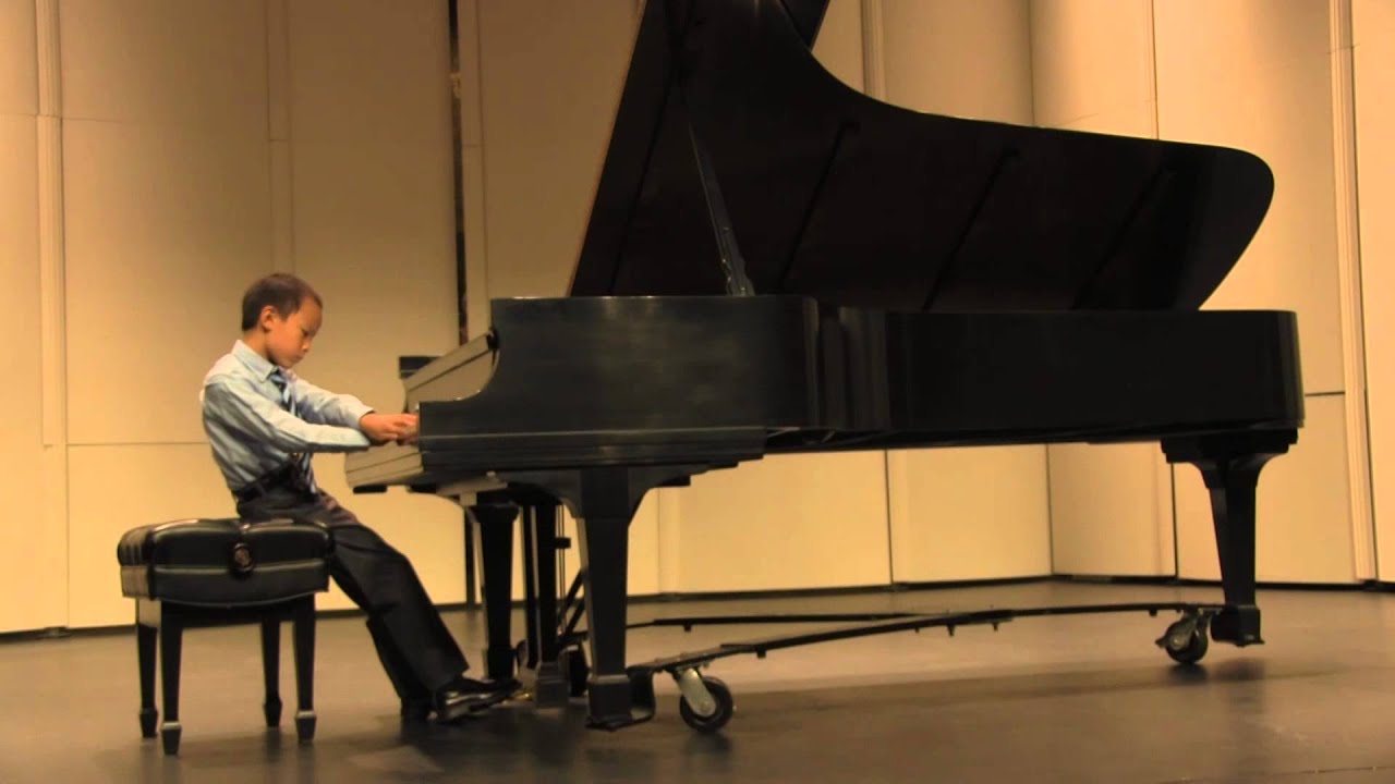 Etude Dramatique by Randall Hartsell