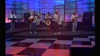 LOS HOOLIGANS - ADIOS A JAMAICA