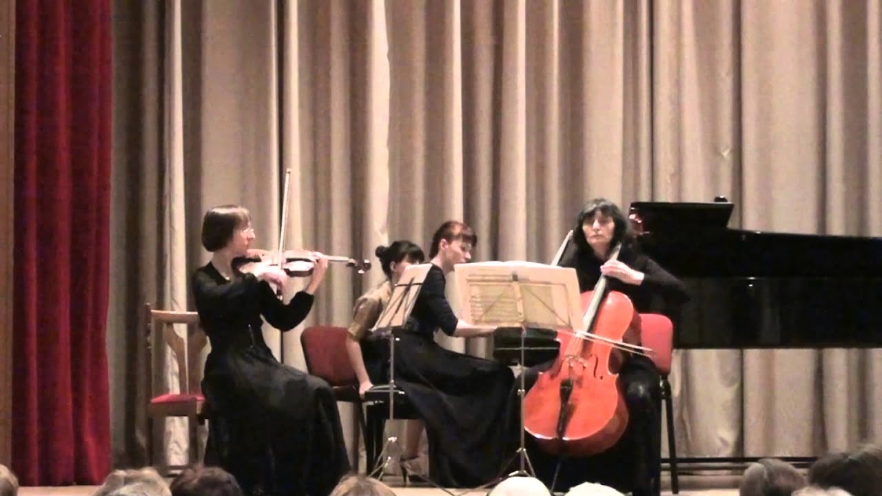 Johannes Brahms Trio H-dur, op.8  for violin, cello and piano
