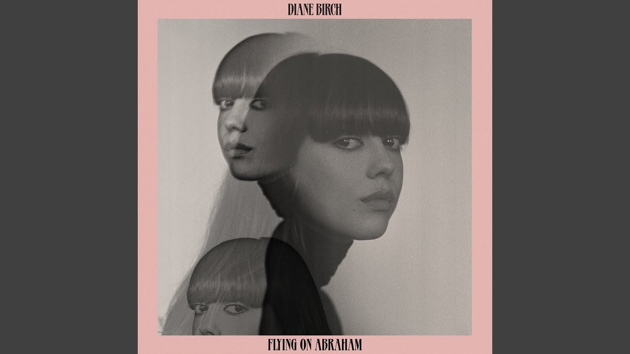 Critics Lullaby adlı videoyu YouTube'da izle Critics Lullaby adlı videoyu YouTube'da izle