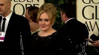 Adele Reportedly Asked to Perform at Jennifer Aniston's Wedding - Splash News | Splash News TV