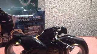 Tron Legacy Toy Review: Clu's Deluxe Light Cycle