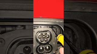 Fix stuck charging cable pin lock (CCS 2 & Type 2) after using the manual release on BMW I3s