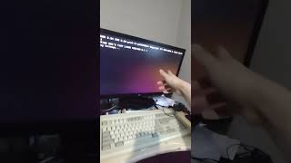 idiot tries to boot Linux from scratch off a floppy disk