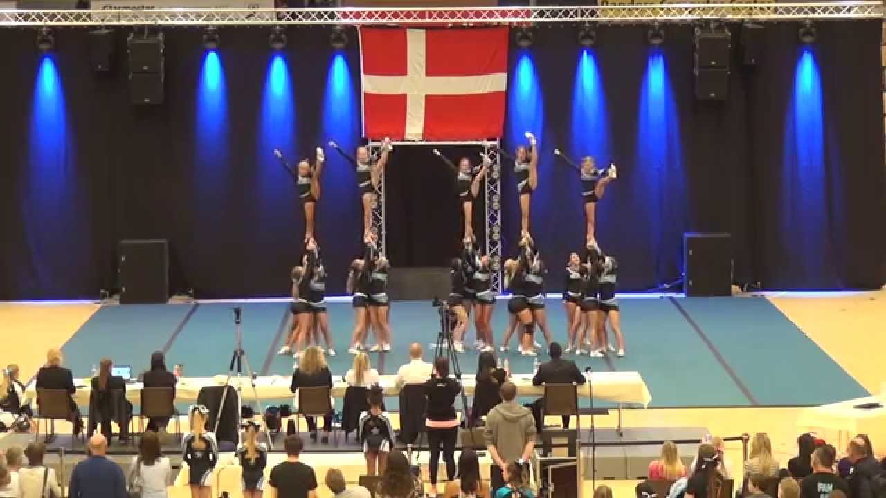 Fire 'n' Smoke, DM 2015