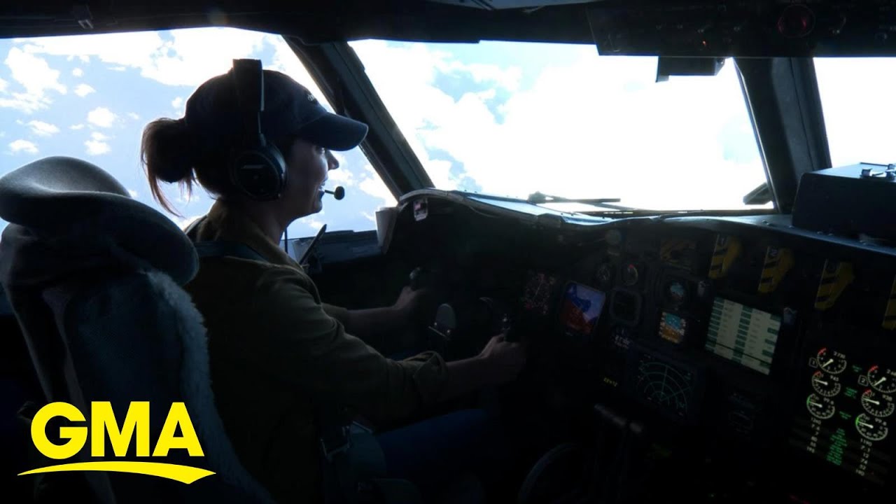 Onboard with hurricane hunters as they fly into the center of Lee l GMA