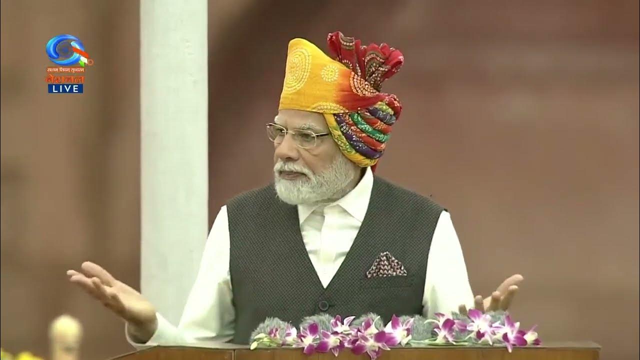 Watch the flag hoisting ceremony and Prime Minister's address to the