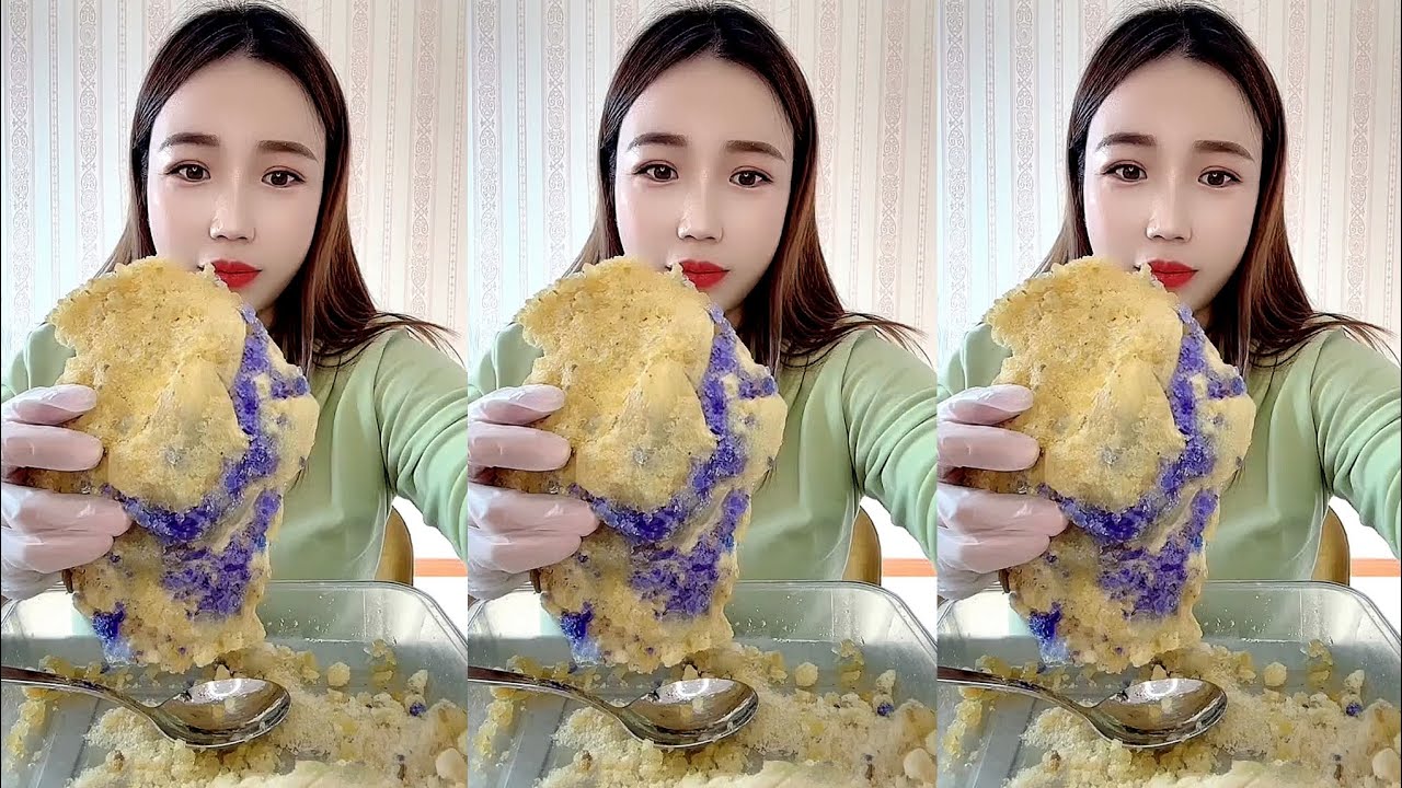 ASMR SHAVED ICE EATING QIAN
