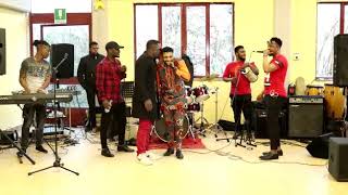 Benin music. Stanley o usifo on stage