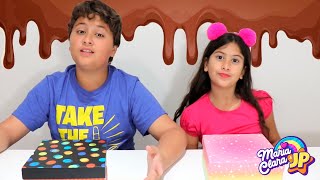  DESENHO Vs CHOCOLATE Vs BRINQUEDO com Maria Clara e JP ♥  Stories for kids about sweets & candies 