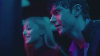Sabrina Carpenter - Taste (Official Video)