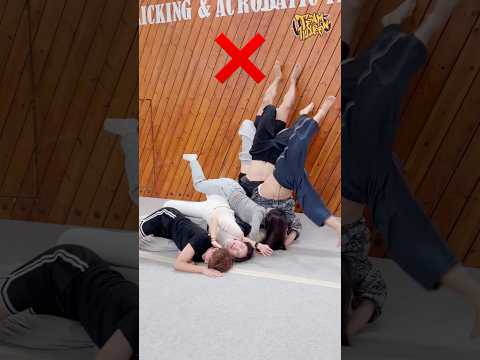 Handstand Challenge⁉️😱