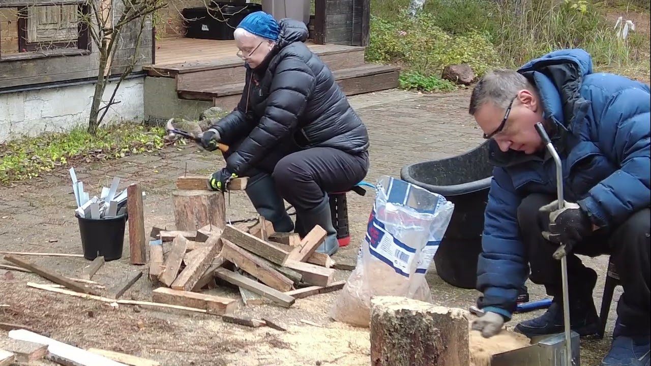 Пилим доски на дрова