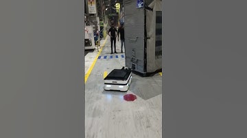 DAR-750 Tugger Autonomous Mobile Robot