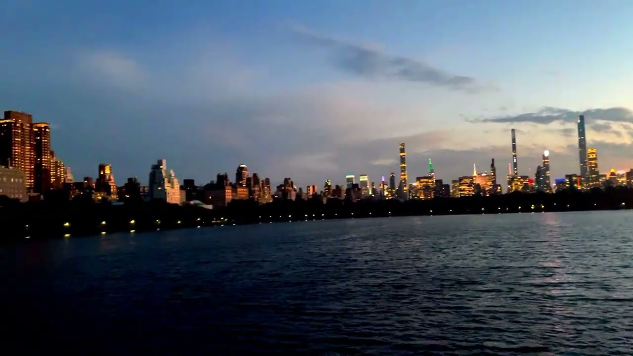 Jacqueline Kennedy Onassis Reservoir in Central Park [Manhattan, NYC]