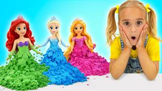 Alice Trades Real Things for Kinetic Sand! Fun Stories for Kids