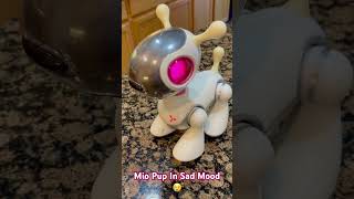 Hasbro Mio Pup - Sad Mood Noises (CREEPY)😢 #nostalgia #hasbro #robotdog