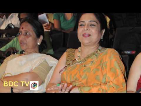 Reema Lagoo's death | Industry pays last respects