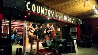 The Isaacs With Gary Brewer Remind Me Dear Lord