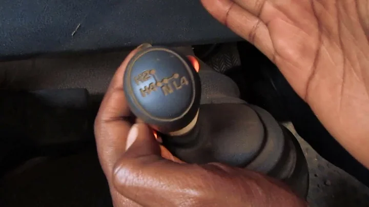 How to engange 4WD ( Four wheel drive) in a Toyota Land Cruiser