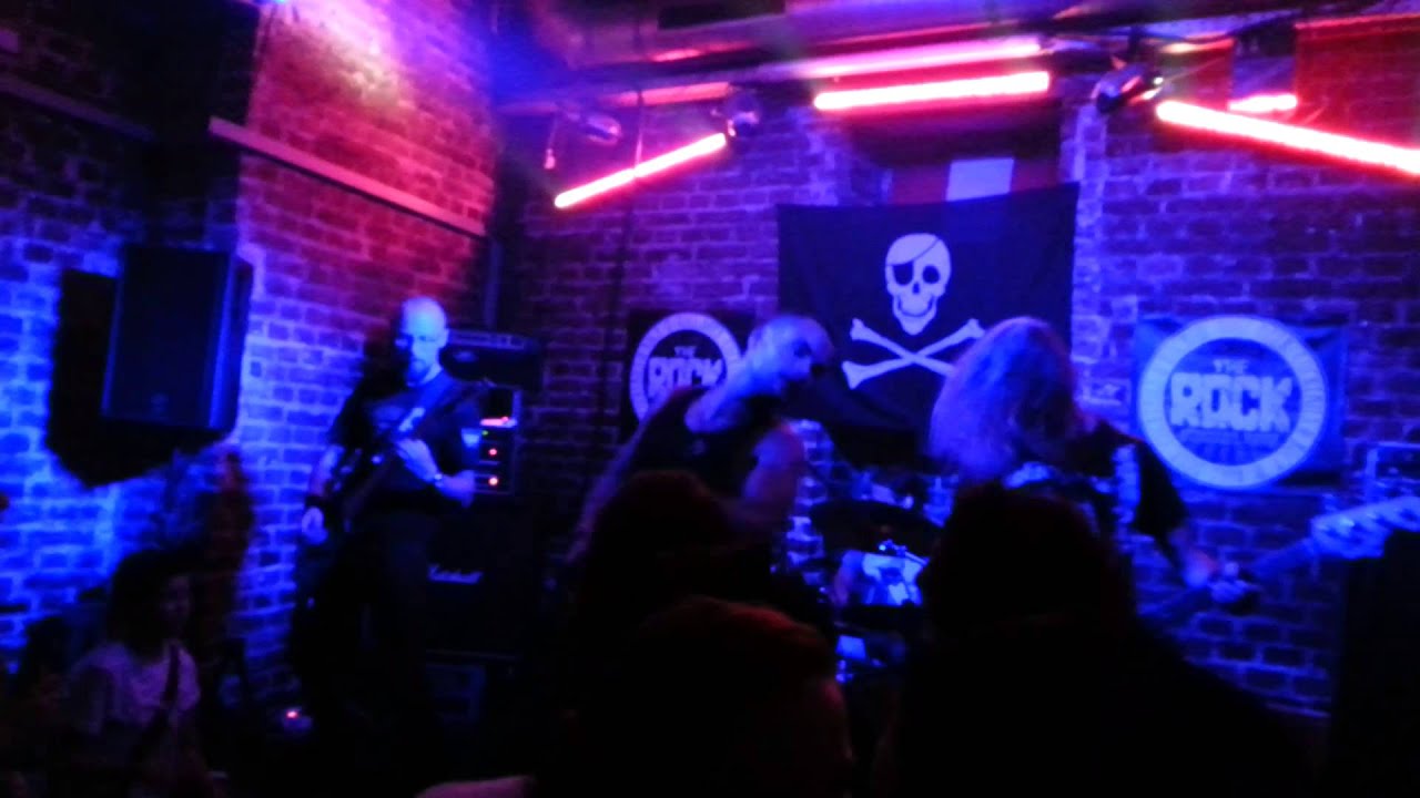 Guarda The Moles - In Hell su YouTube Guarda The Moles - In Hell su YouTube