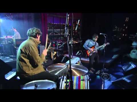 The Black Keys - Gold on the Ceiling [HD] (Live Letterman 2011)