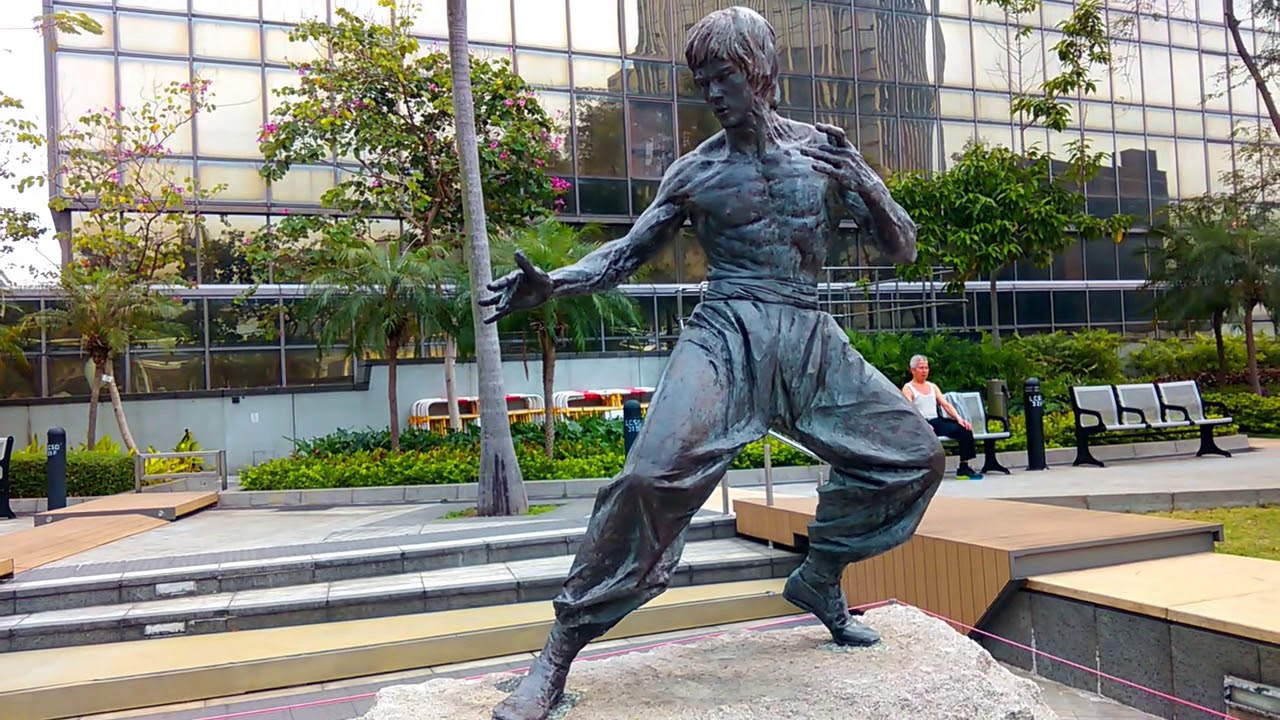 Bruce Lee Statues Hong Kong 2018