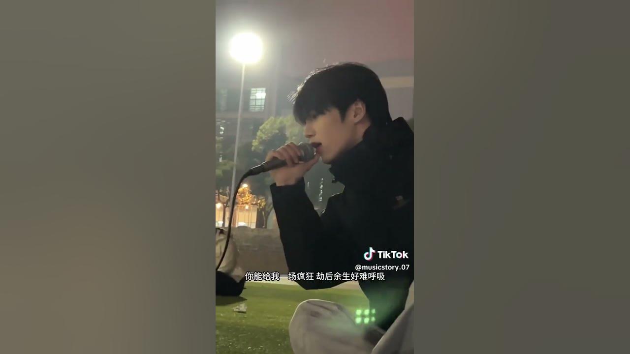 【跳楼机】#音乐#戴上耳机#翻唱 #音乐 @羽毛音乐 【跳楼机】#音乐#戴上耳机#翻唱 #音乐 @羽毛音乐