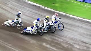 Crash#Nicki and Holder crash!