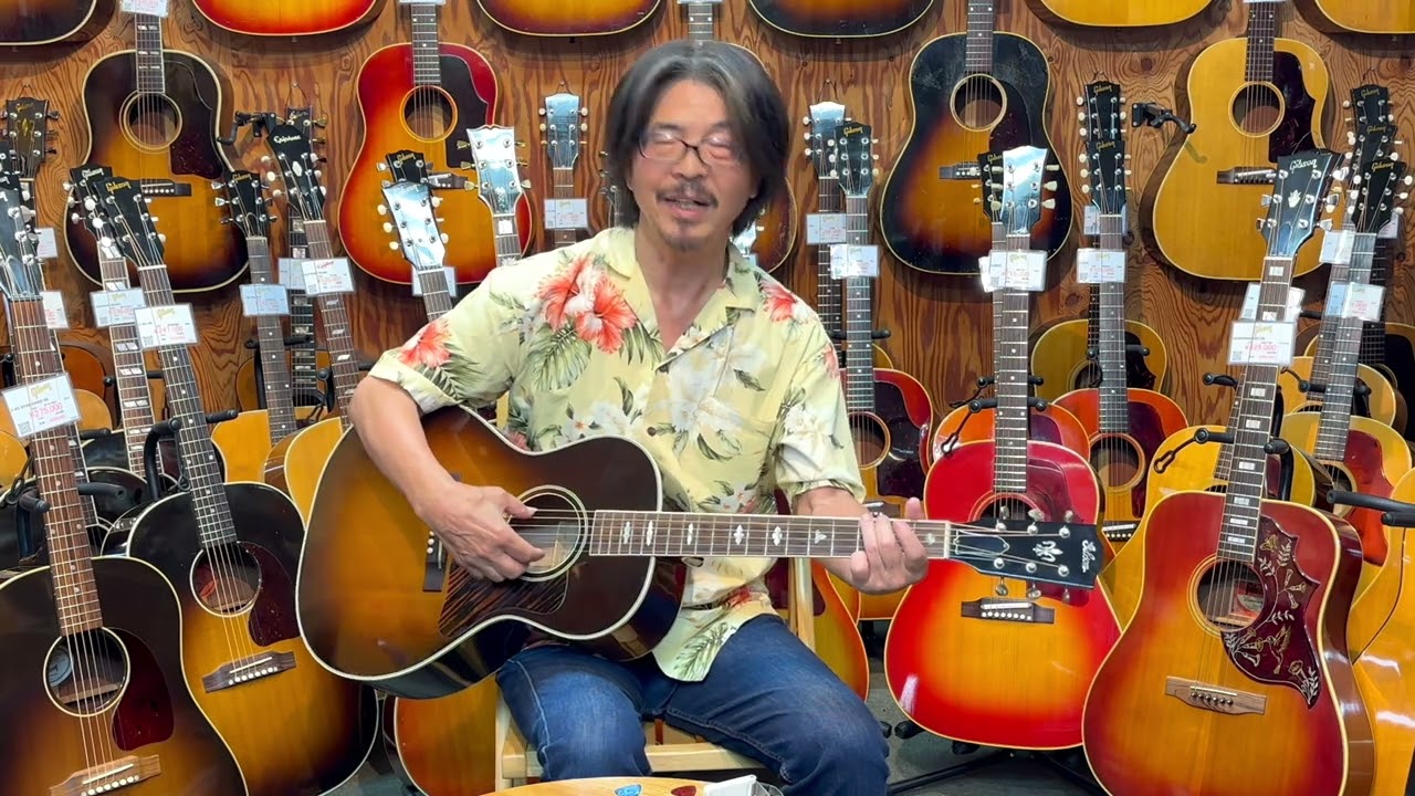 GIBSON NICK LUCAS 2000 - YouTube