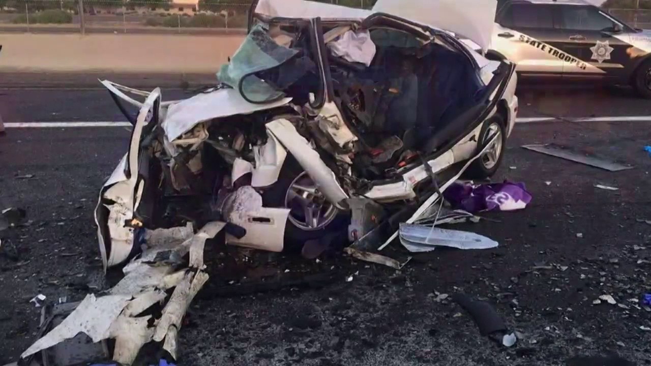 Wrong-way driver crash kills 3 on I-17 in Phoenix