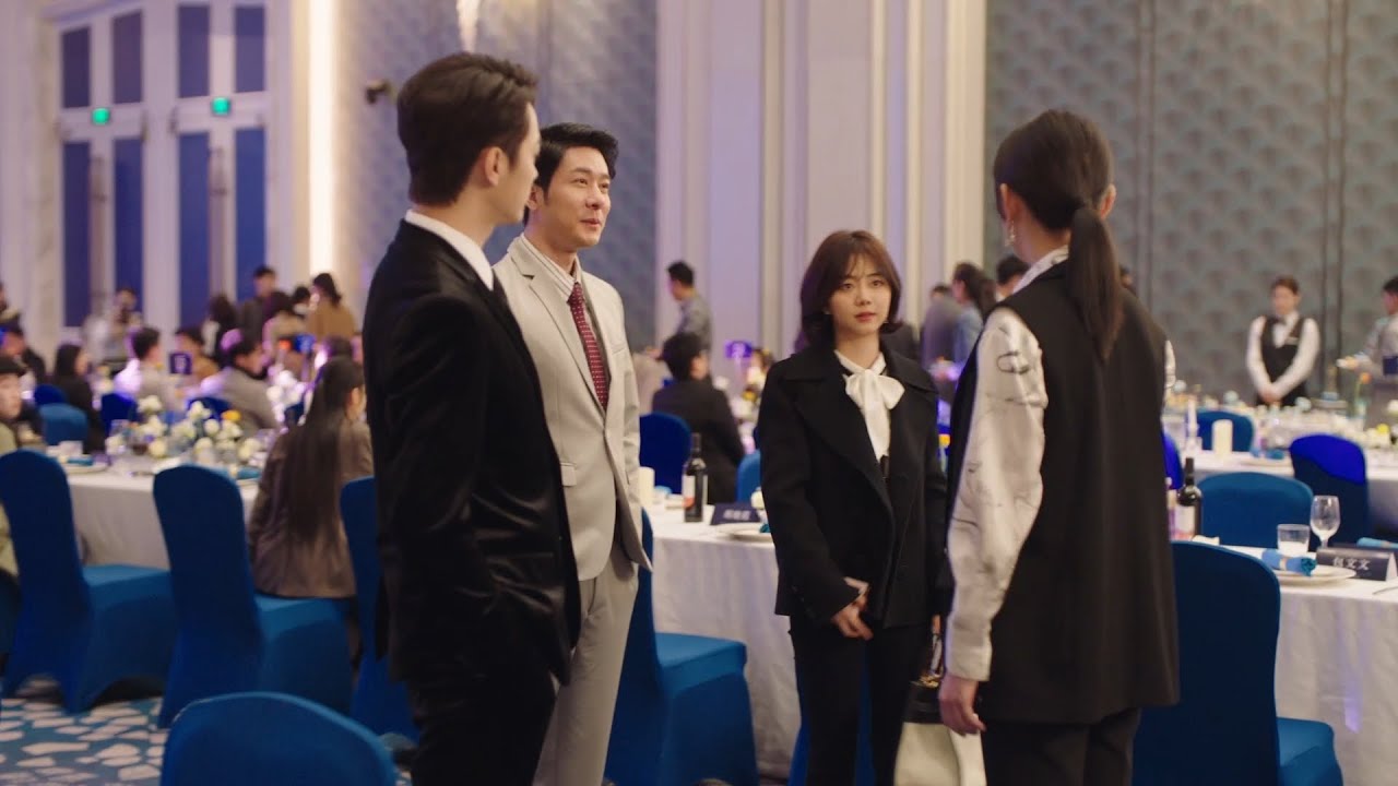 Коварная девчонка издевается над Золушкой, но она не знает, что та — невеста генерального директора!