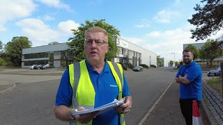 The Team Leader Is Wearing A High Visibility Vest Which Is Inadequate 🦺🎥🛸❌