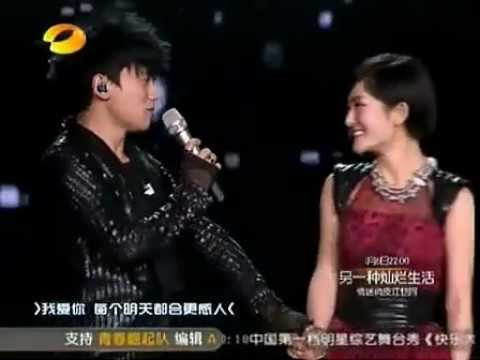 Zhang Jie - First Lady (with Xie Na) on Hunan TV's 2011-2012 New Year's Concert